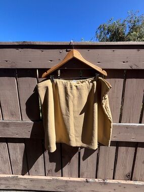 🎉NWT🎉 Skirt in Dark Khaki